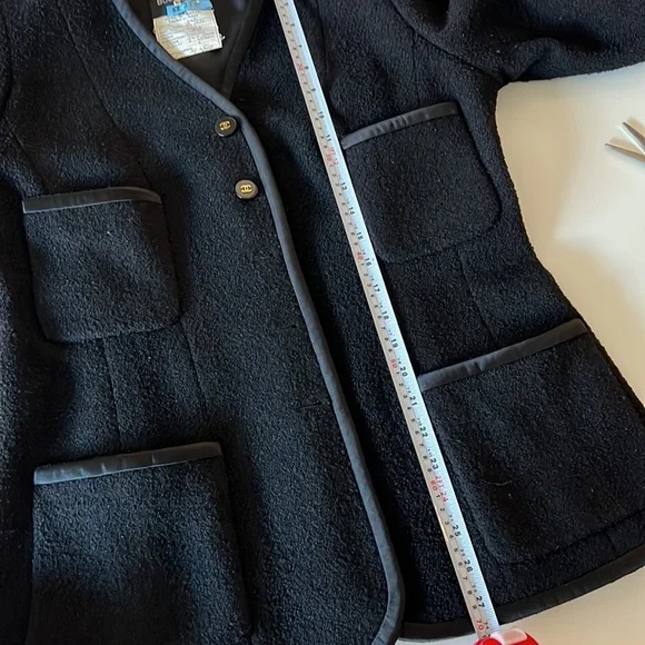 Chanel Jacket - Picture 12 of 17